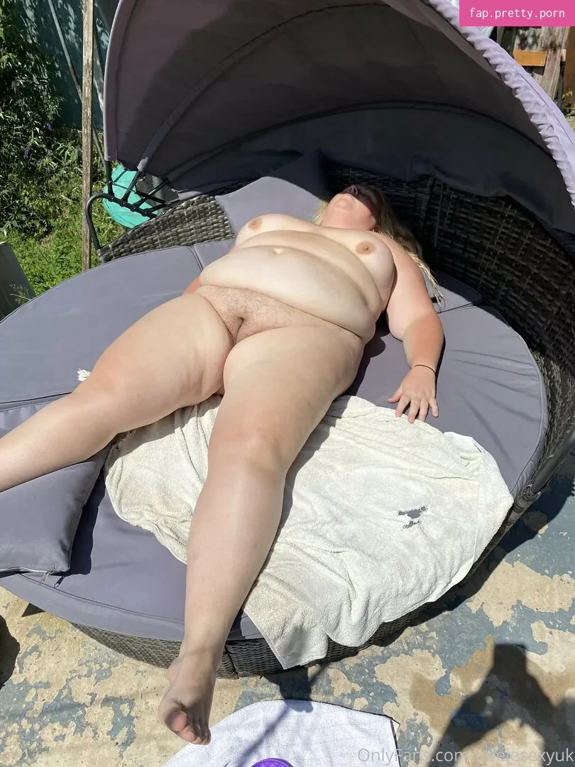 adelesexyuk - Photo #15