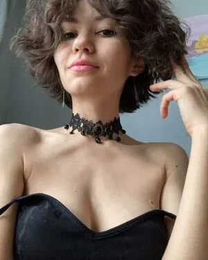 adorable_dina_official