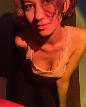 adorable_dina_official