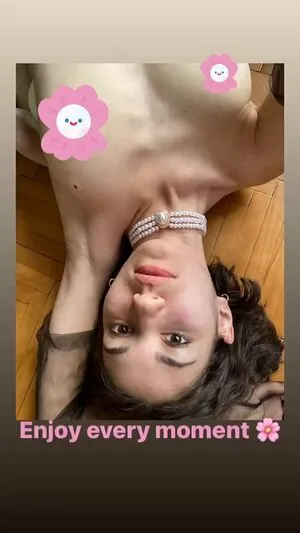 Adorable_dina