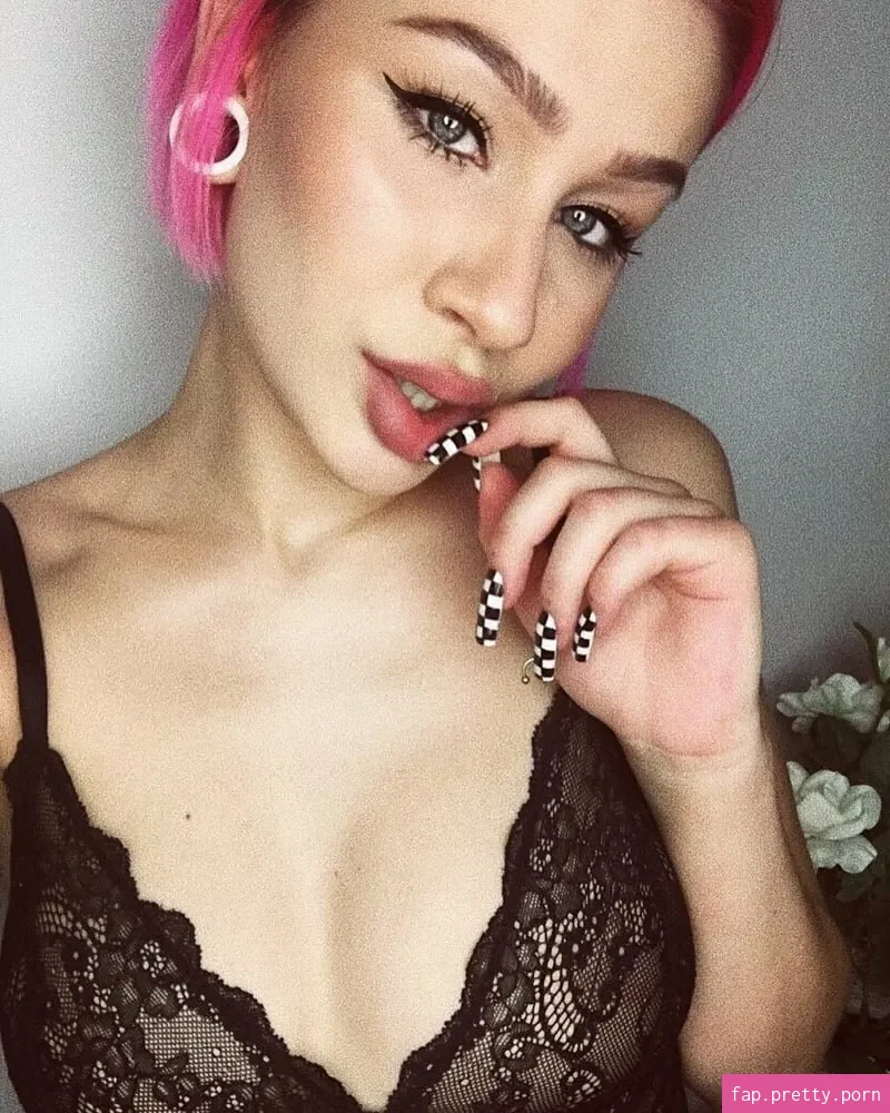 Agata Dziarma - Photo #07