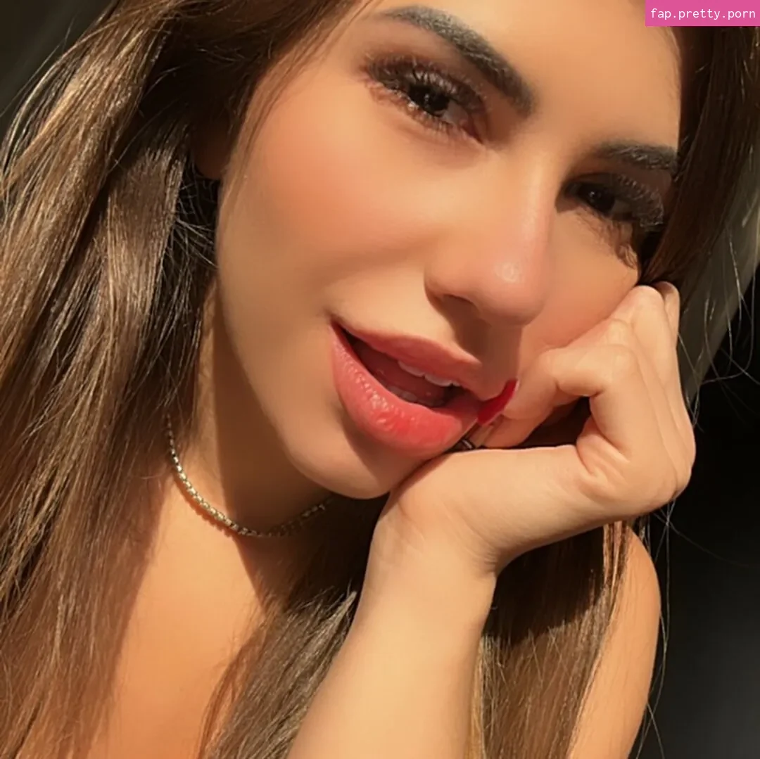 Alexia Dhein - Photo #02