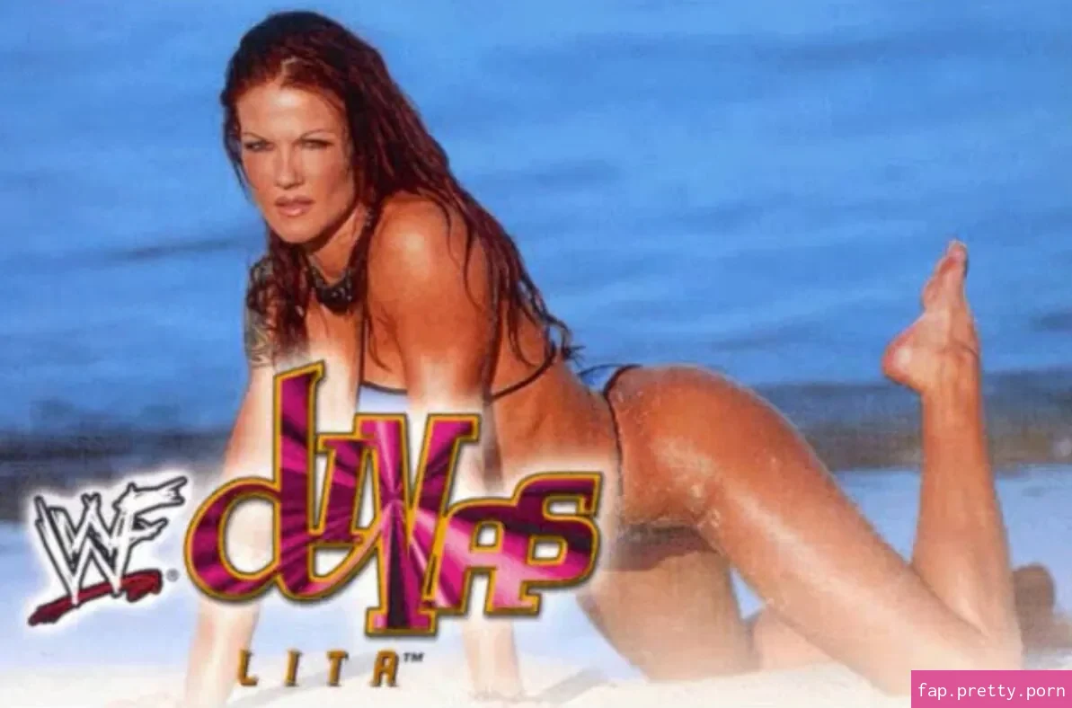 Amy Dumas - Photo #42