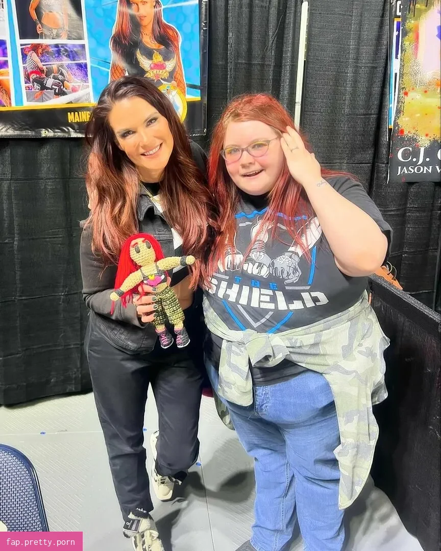 Amy Dumas - Photo #59