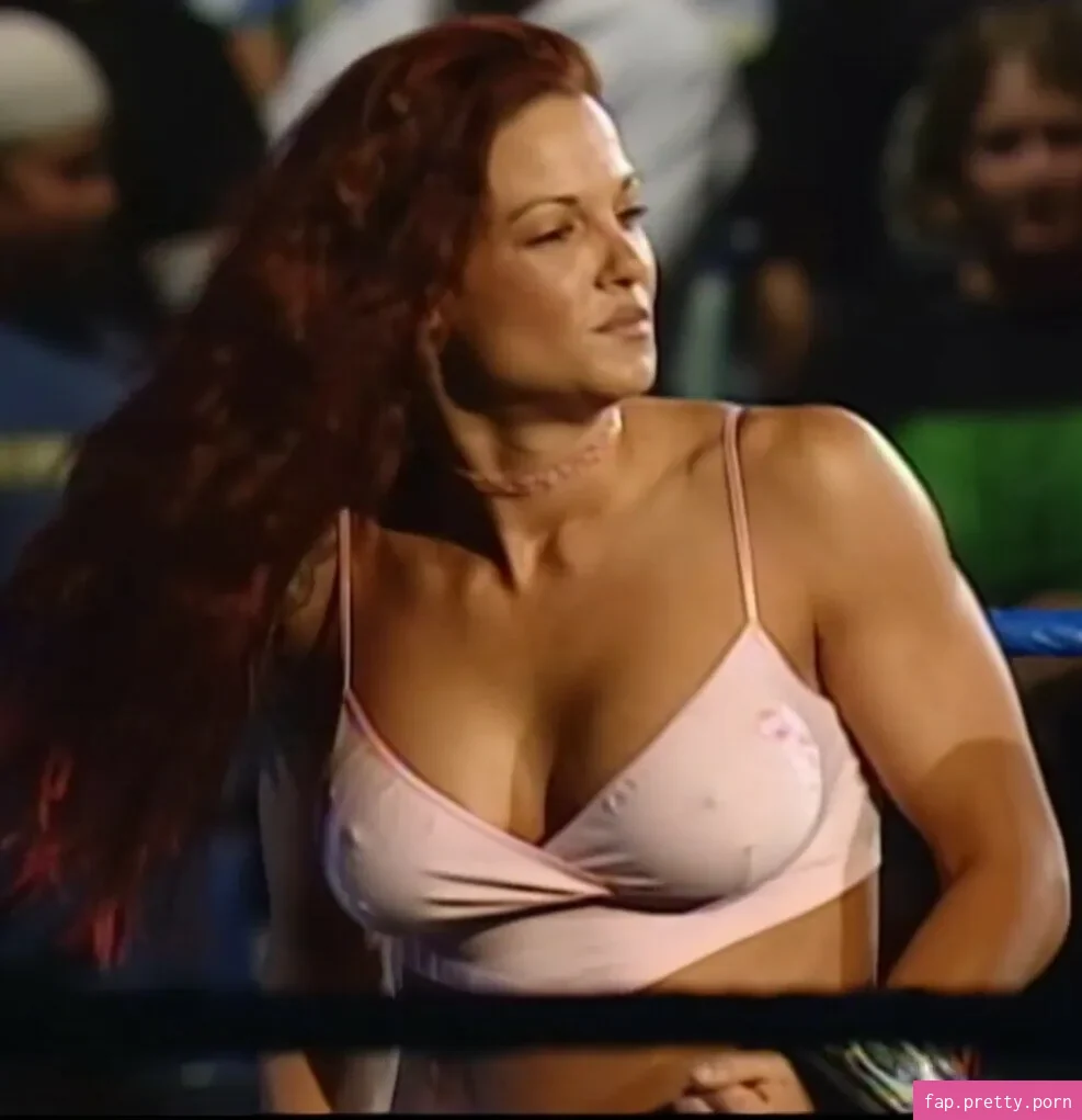 Amy Dumas - Photo #78