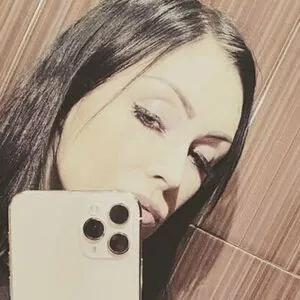 angelica_dynamite