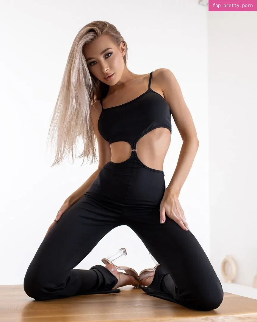Angelie Dolly - Photo #30