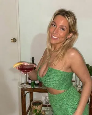 Ariel D