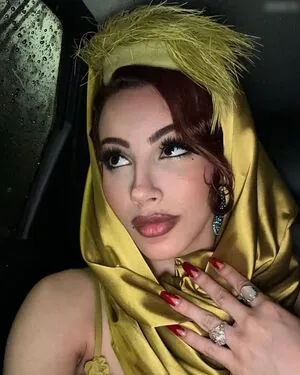 Ariel Demure