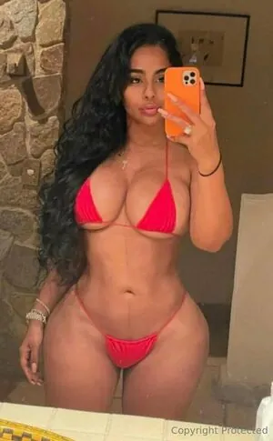Ayisha Diaz