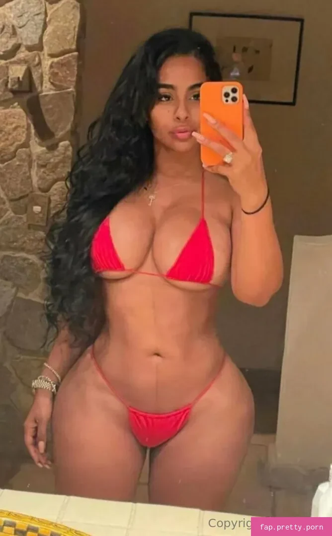 Ayisha Diaz - Photo #47