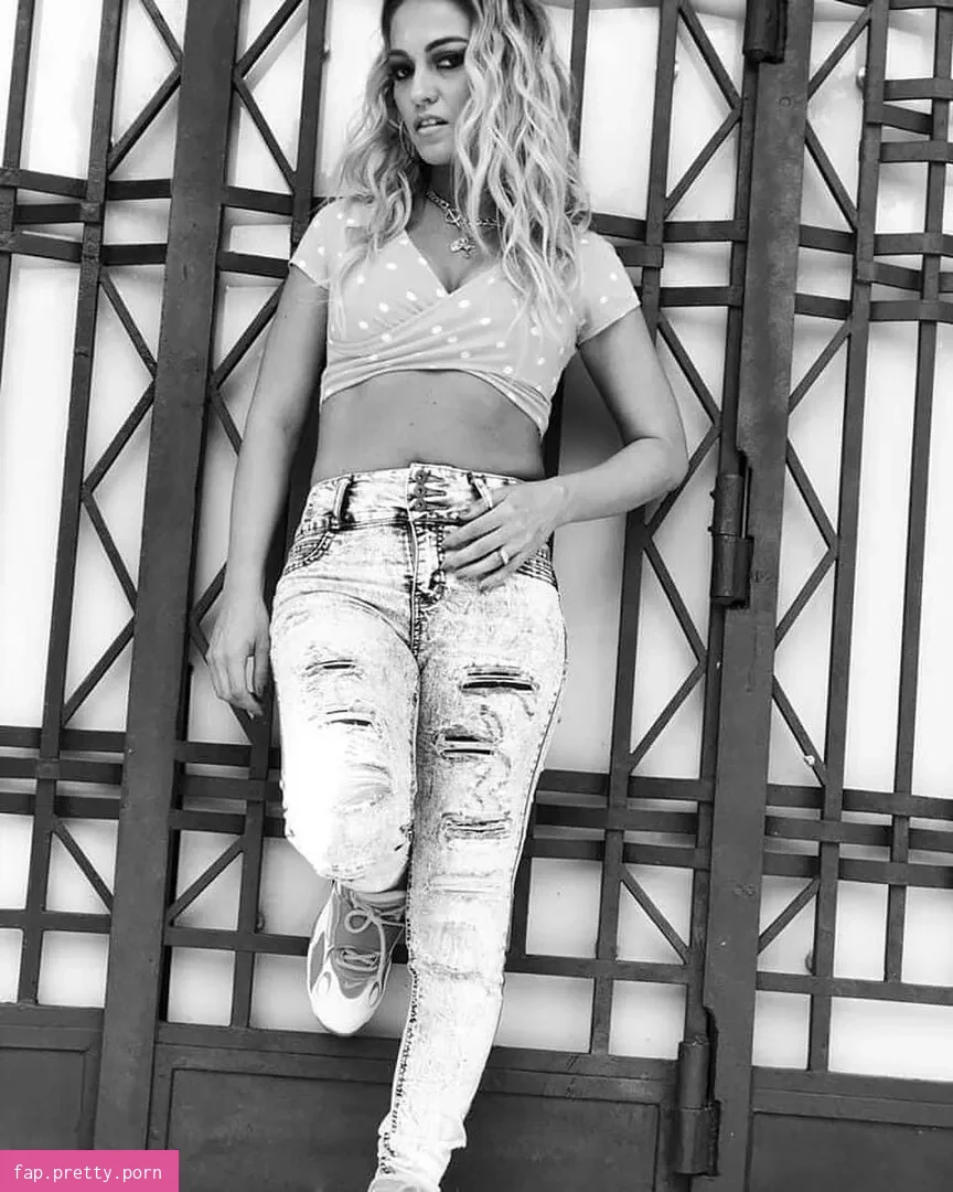 Alisha Edwards - Photo #58