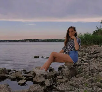 anna_ellie