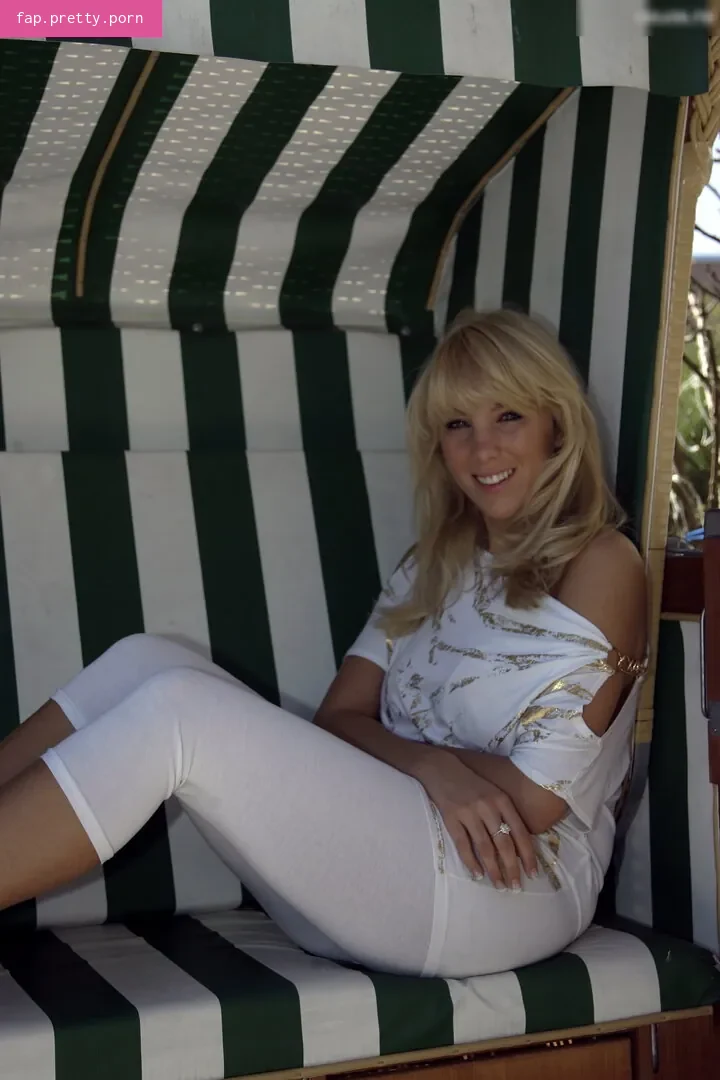 Annemarie Eilfeld - Photo #54