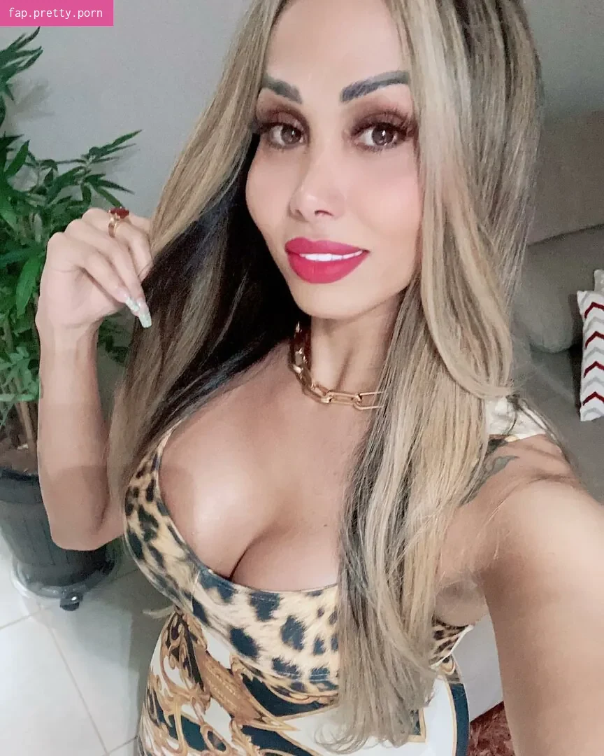 Agatha Ferraz - Photo #34