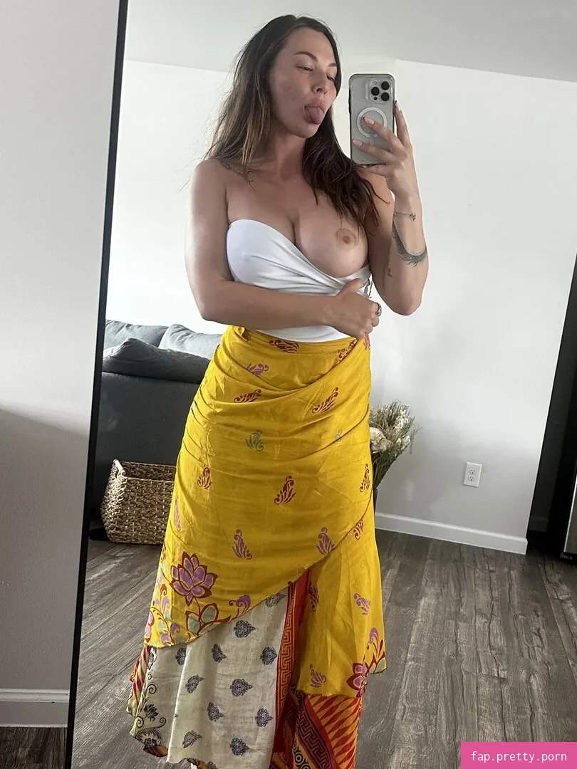 Aidra Fox - Photo #92