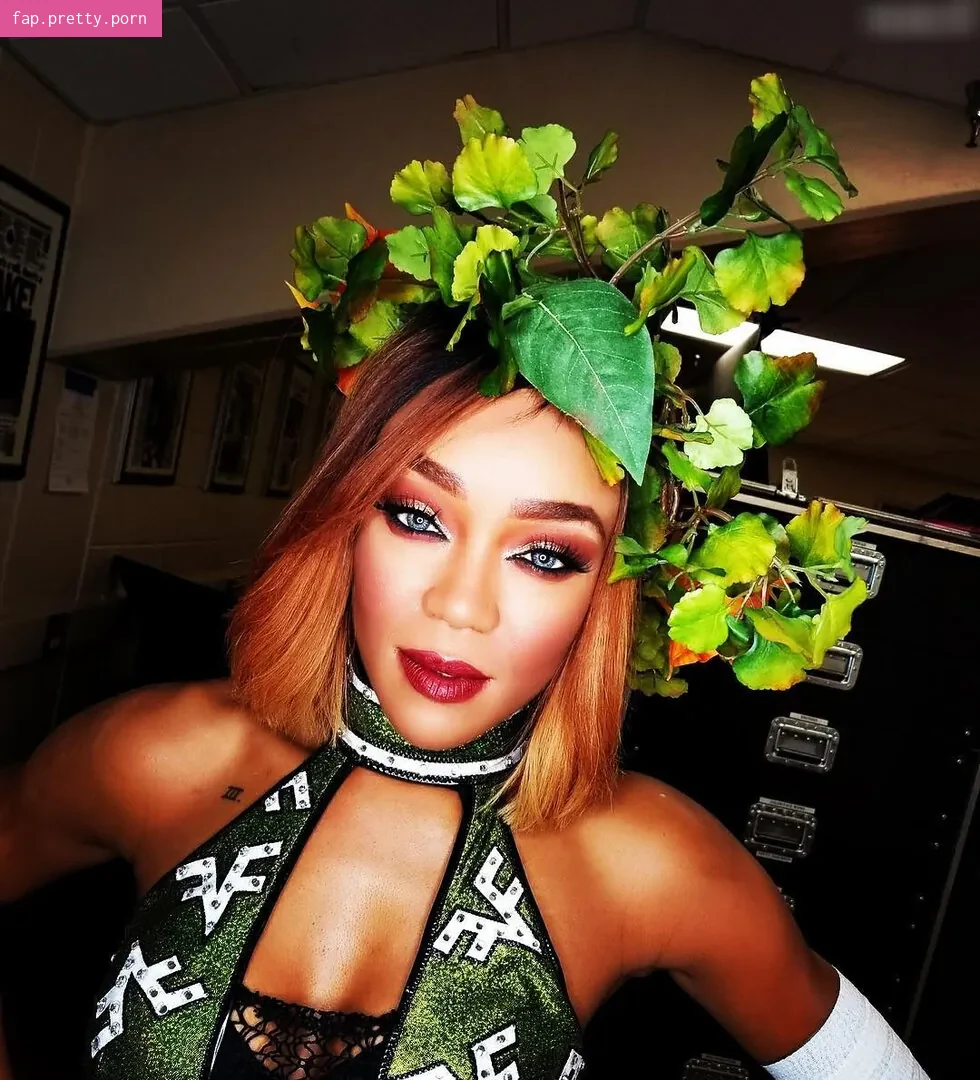 Alicia Fox - Photo #21