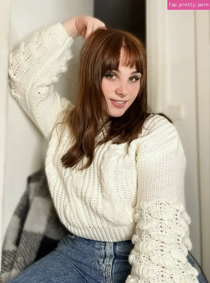 Alix Fembug - Photo #63