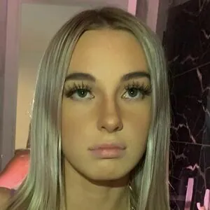 allexandra.foxx