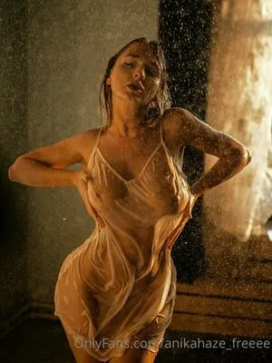 anikahaze_freeee