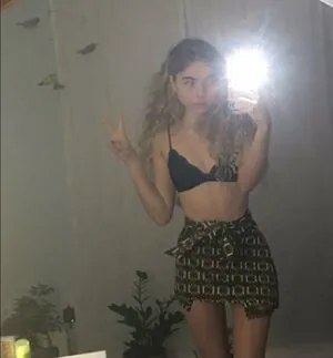 Annie Frequentpuker