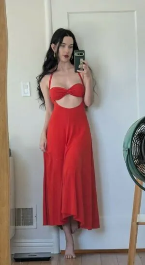 Aella_Girl
