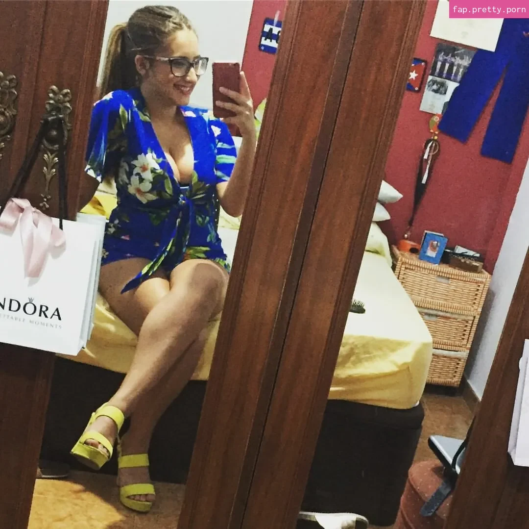 Alba Guerrero - Photo #13
