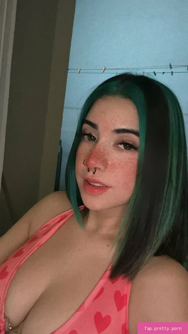 Alexa Gaytan - Photo #03