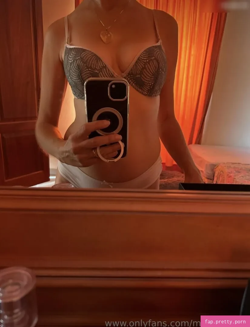 Ana Garcia - Photo #22