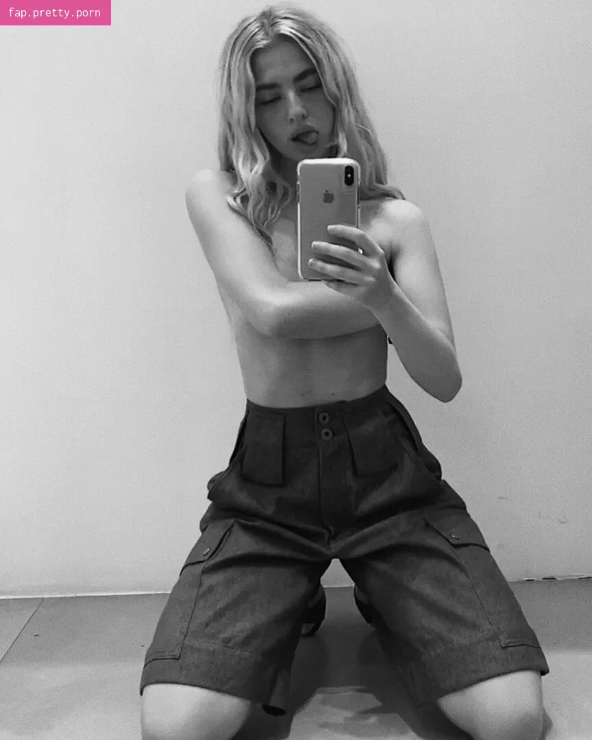 Anais Gallagher - Photo #74