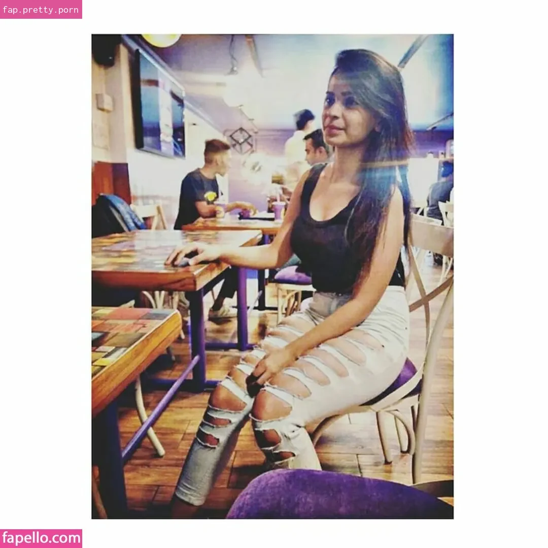 Anjali Gupta - Photo #07