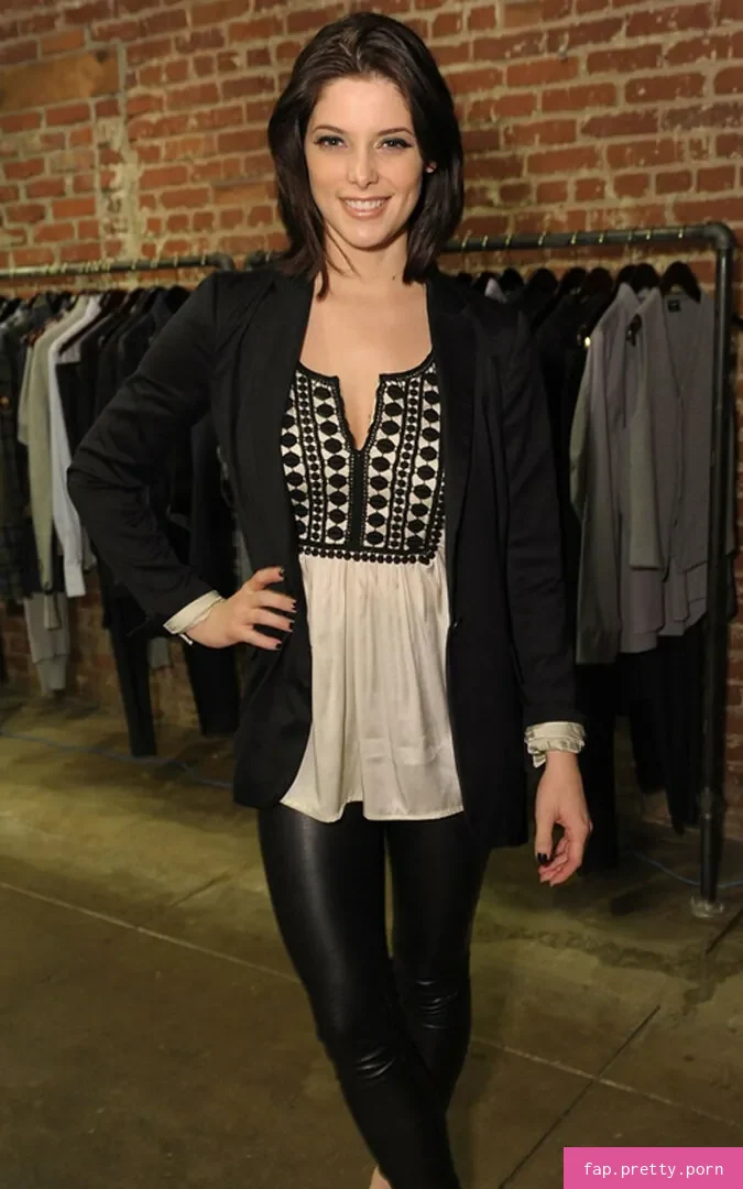 Ashley Greene - Photo #65