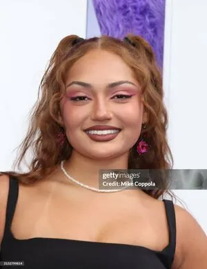 Avani Gregg