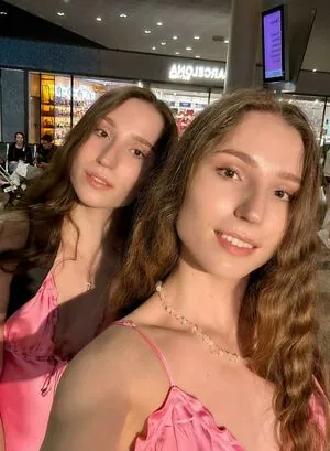 Alice & Haizlee