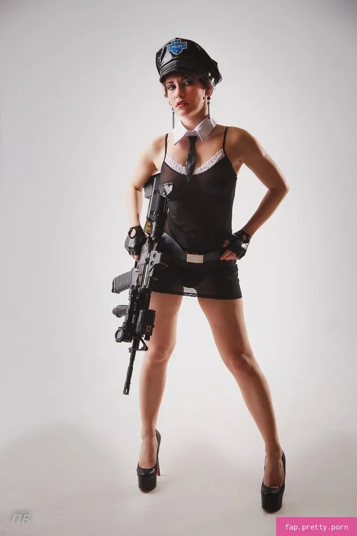 Alice Hardy - Photo #37