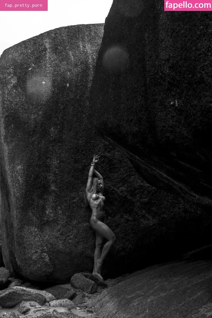 Aline Hirth - Photo #35