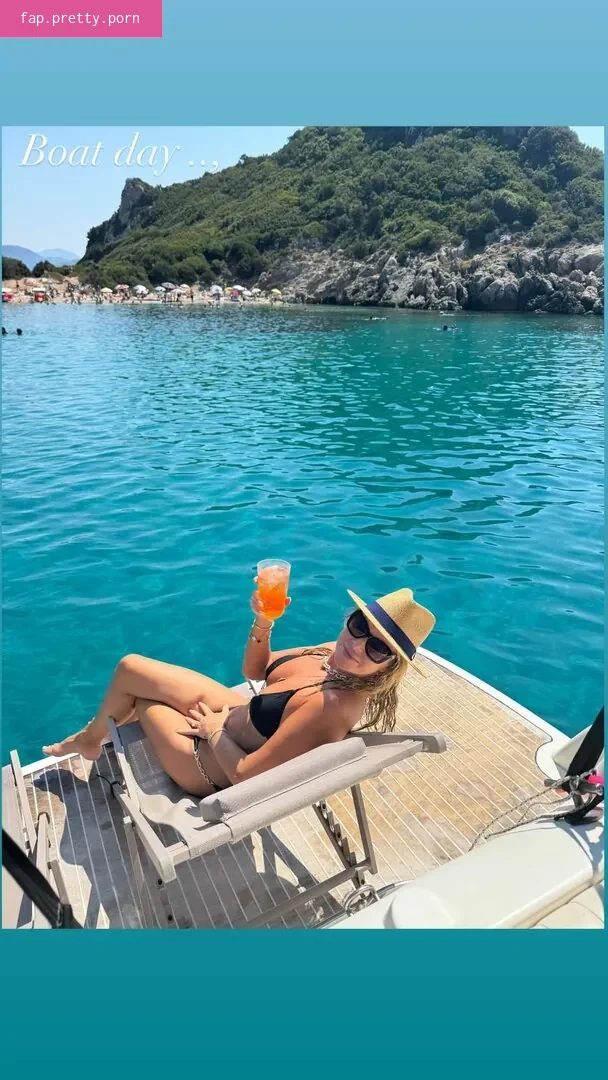 Amanda Holden - Photo #07