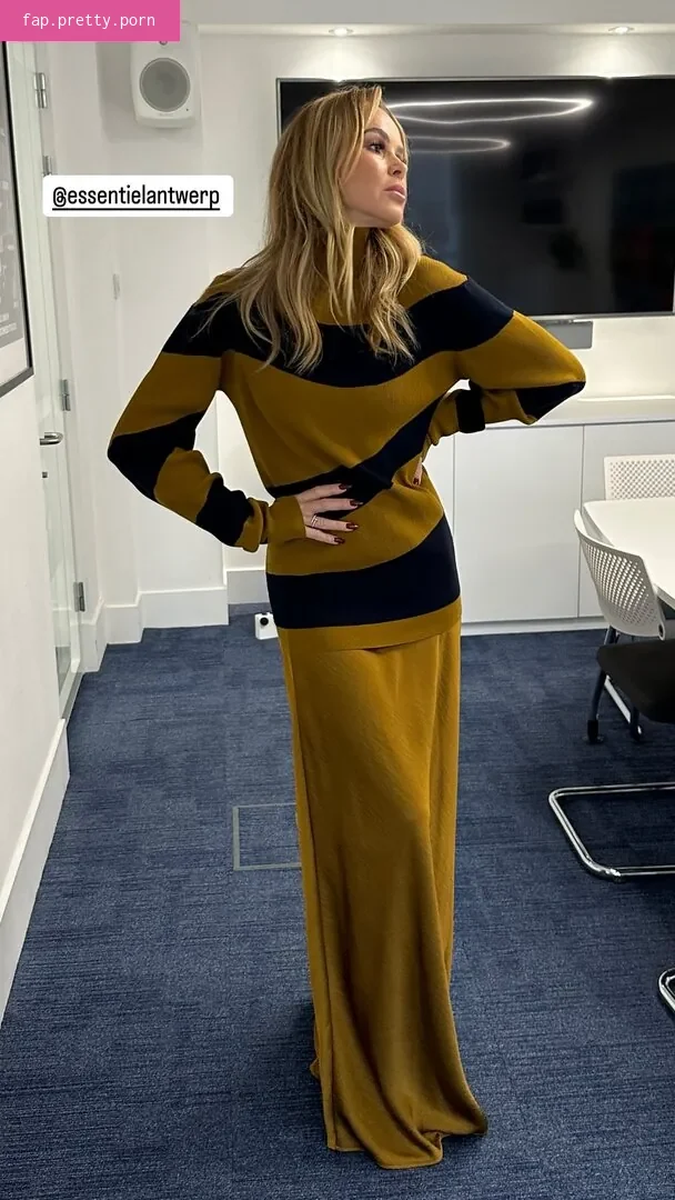 Amanda Holden - Photo #96