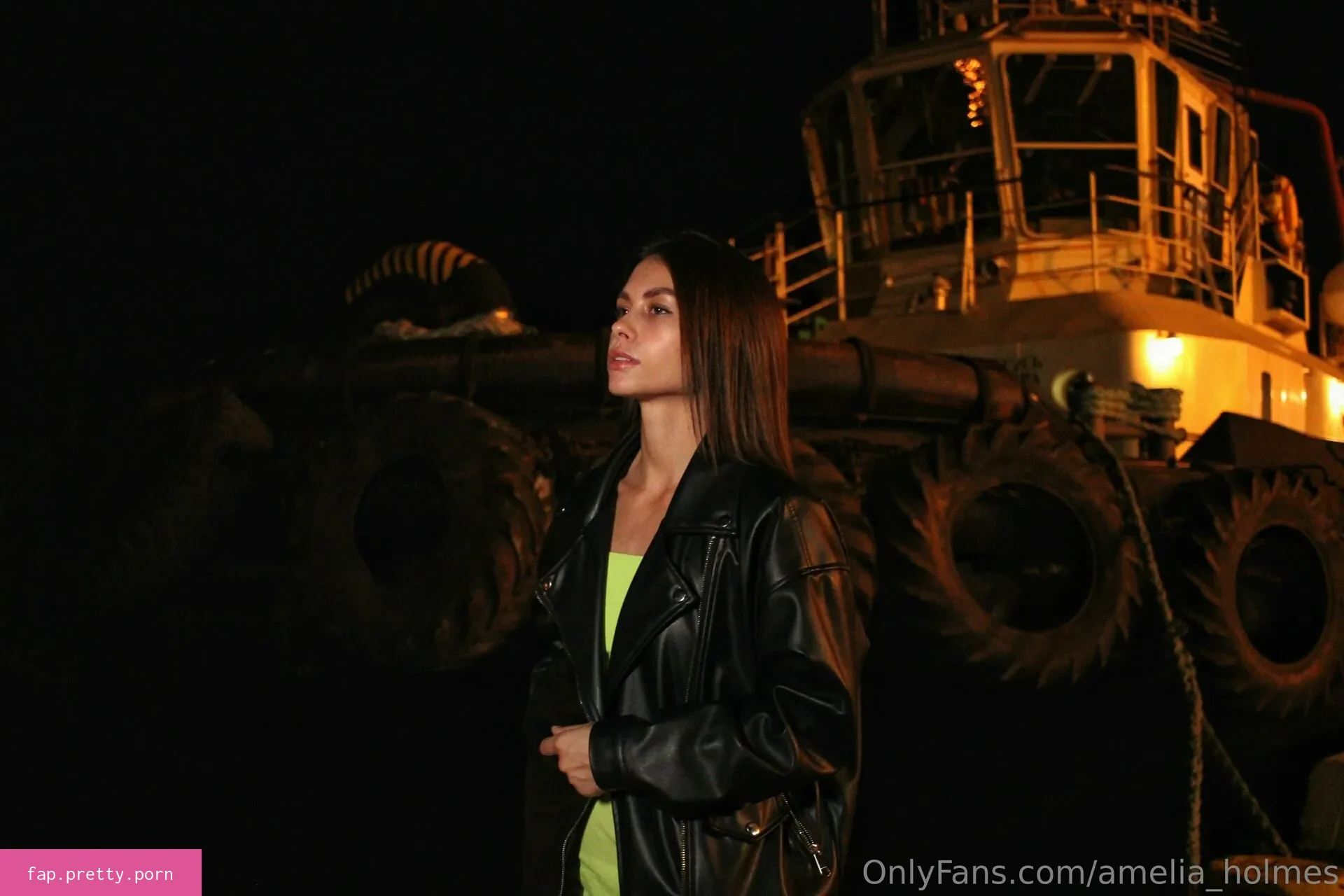 amelia_holmes - Photo #12