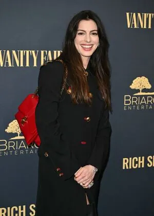 Anne Hathaway