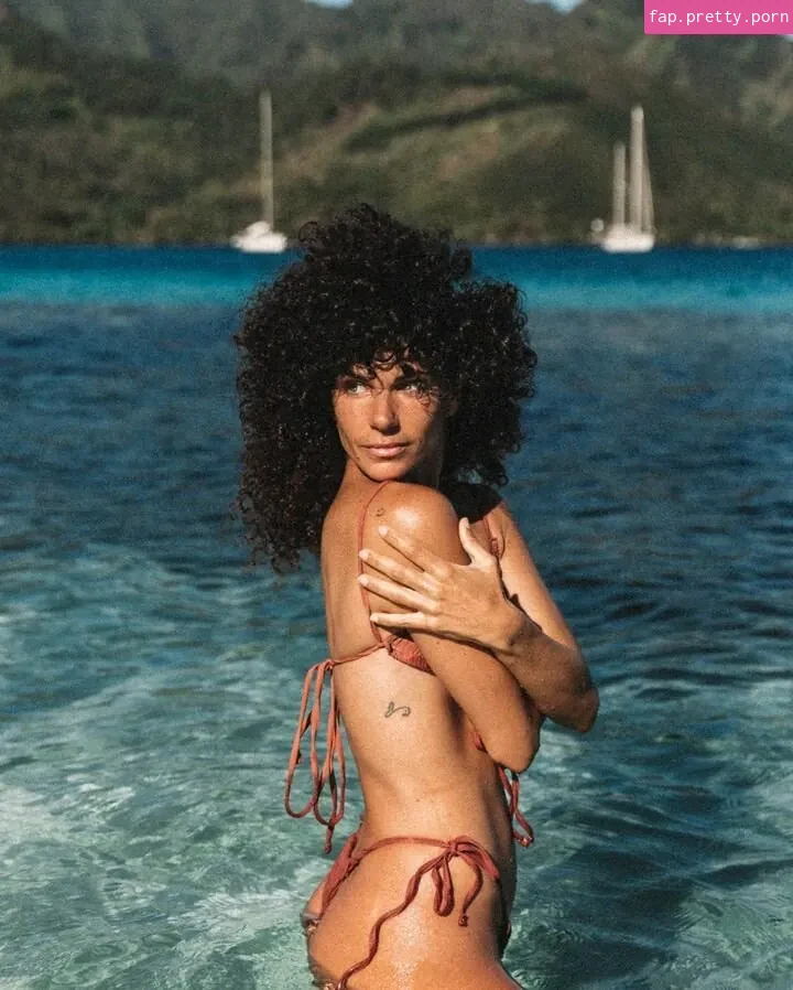 Ariadna Hafez - Photo #79