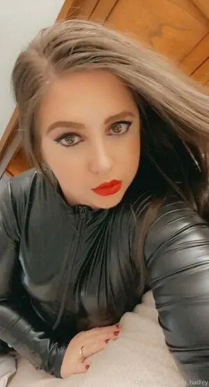 ava_hadley