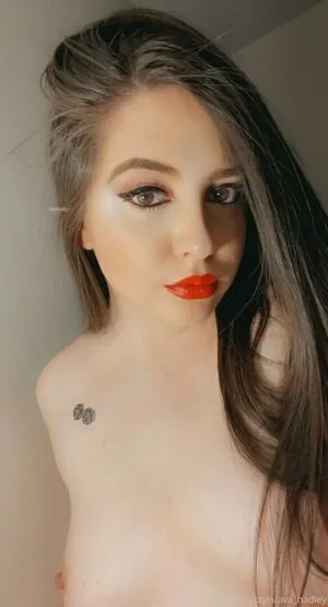ava_hadley