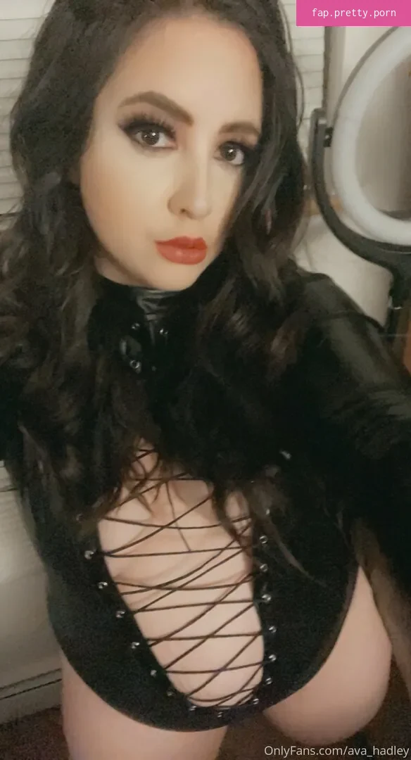 ava_hadley - Photo #96
