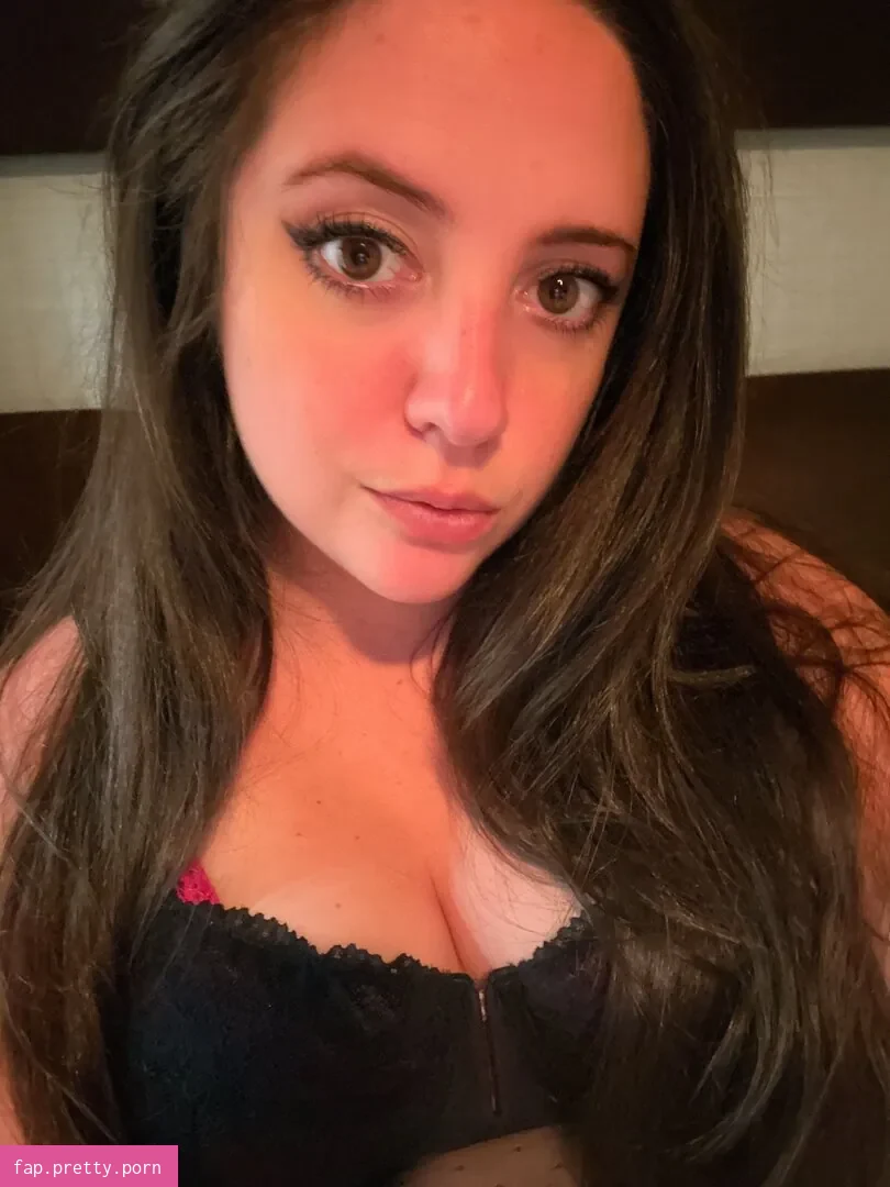 ava_hadley - Photo #20