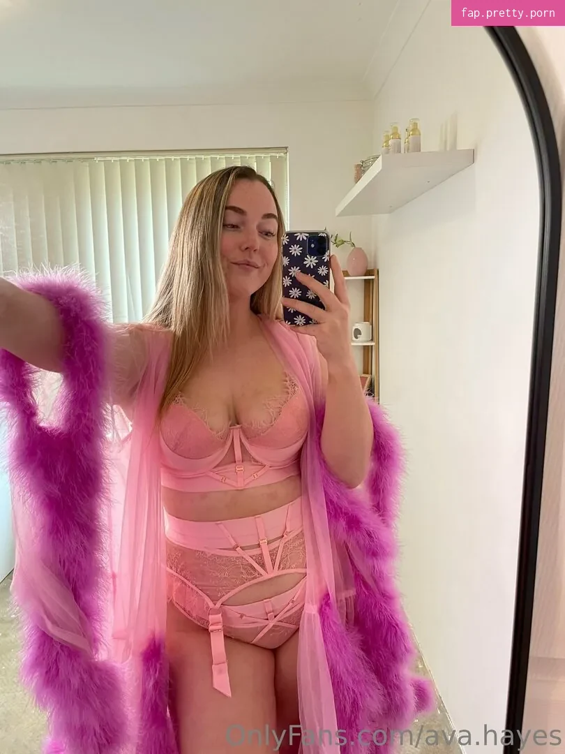 ava.hayes - Photo #08