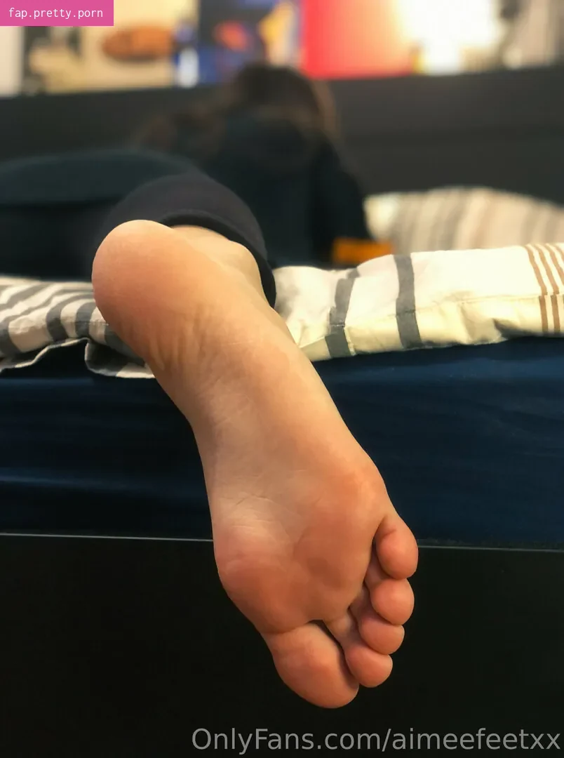 aimeefeetxx - Photo #10