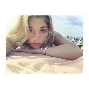 Alice Isaaz