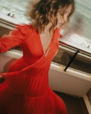 Alice Isaaz