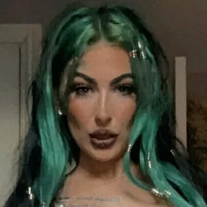 Alexis-Jade